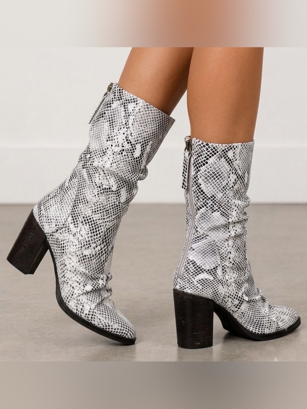 Free People NWT Womens Size 38 US 8 Elle Snakeskin Ankle Boot Block Animal Print